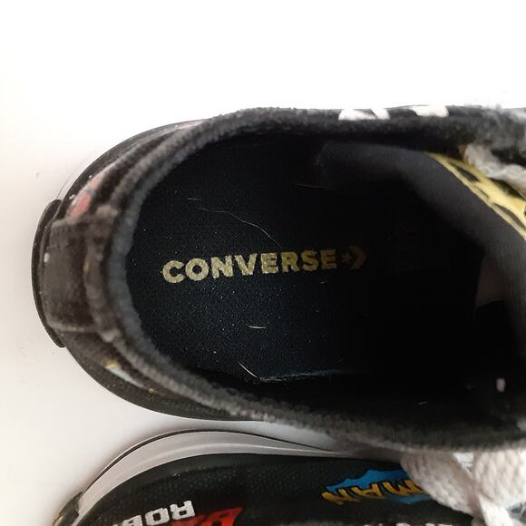 Converse Chuck Taylor All Stars DC Comics Batman 80th Low Top Sneakers Toddler 6 - Picture 9 of 11